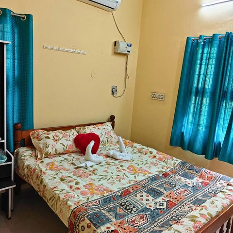 Image #1 of 5-Bedroom