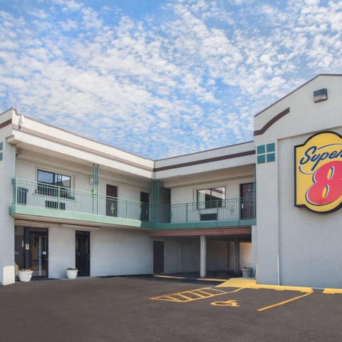 Image #1 of 5-Property Building