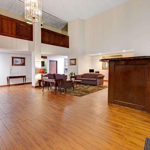 Image #1 of 5-Lobby or Reception