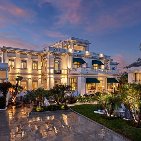 Image #1 of 5-Facade/Entrance