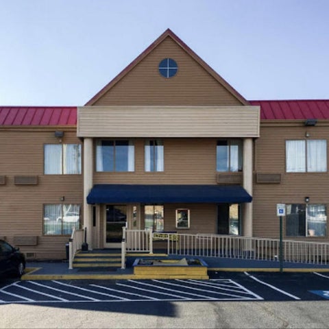 Image #1 of 5-Facade/Entrance