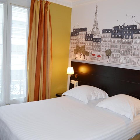 Image #1 of 5-Bed