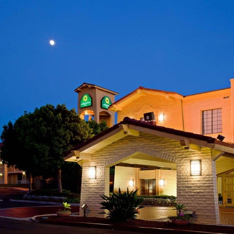 Image #1 of 5-Property Building