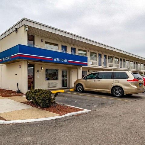 Image #1 of 5-Property Building