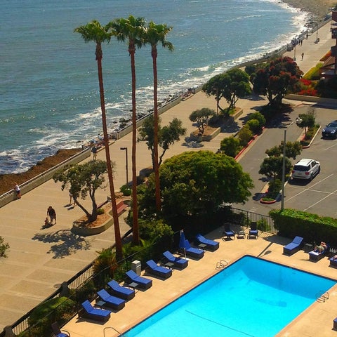 Image #1 of 5-Swimming Pool