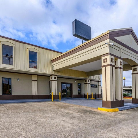 Image #1 of 5-Property Building