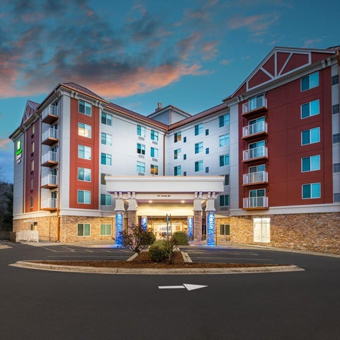 Image #1 of 5-Property Building