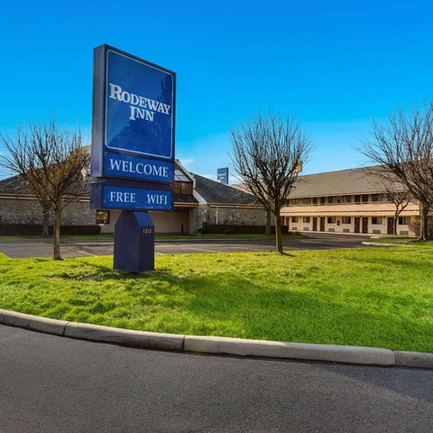 Image #1 of 5-Property Building