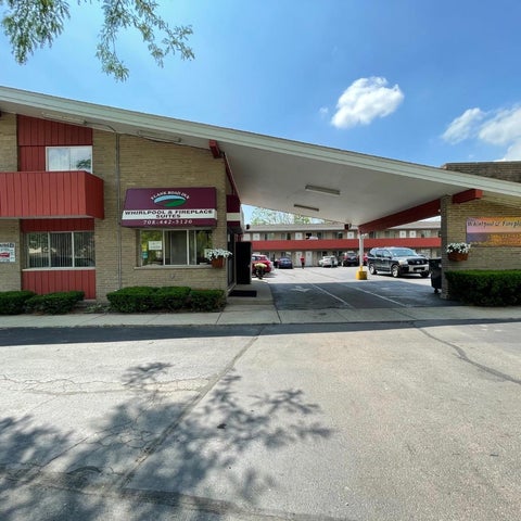 Image #1 of 5-Facade/Entrance
