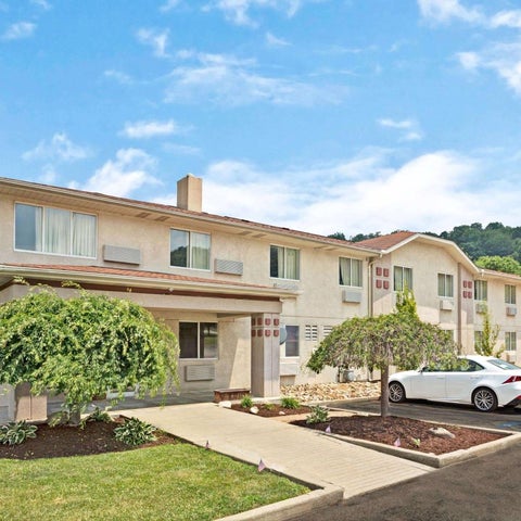 Image #1 of 5-Property Building