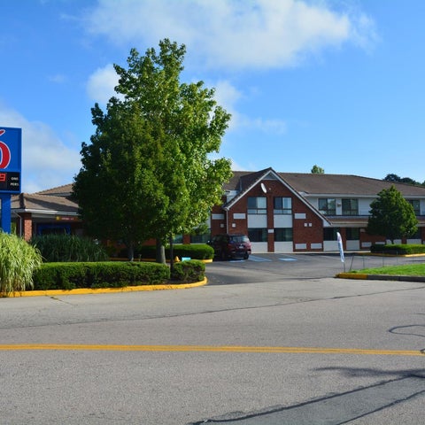 Image #1 of 5-Facade/Entrance