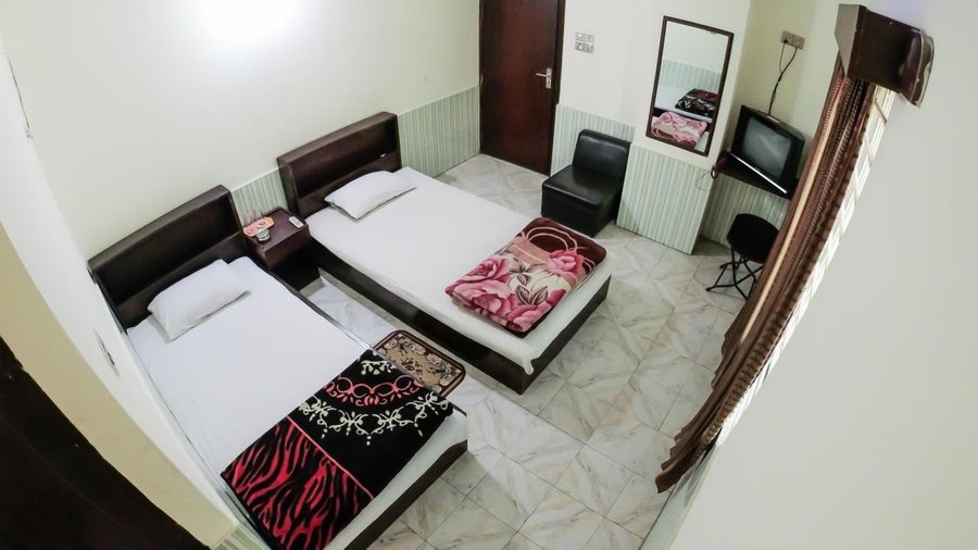 Twin Room with Private Bathroom