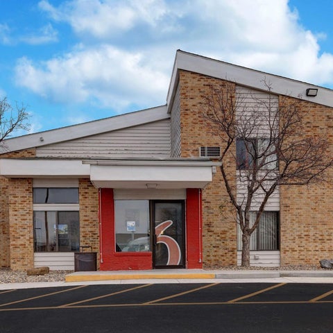 Image #1 of 5-Property Building