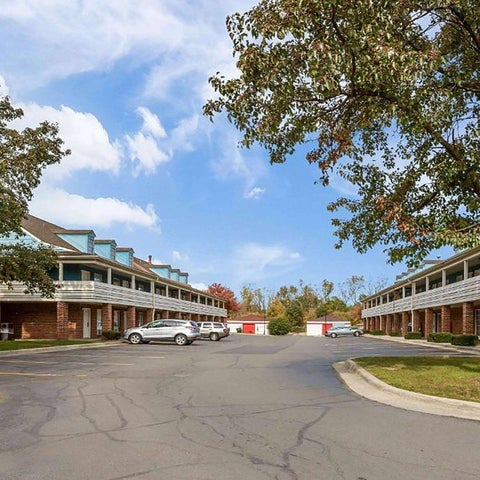 Image #1 of 5-Property Building