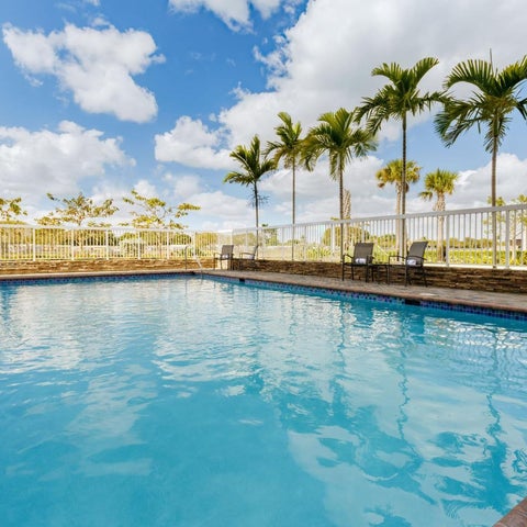 Image #1 of 5-Swimming Pool