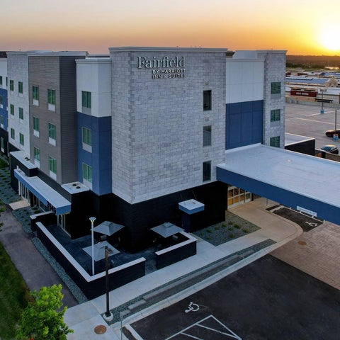Image #1 of 5-Property Building