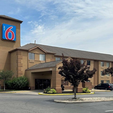 Image #1 of 5-Property Building