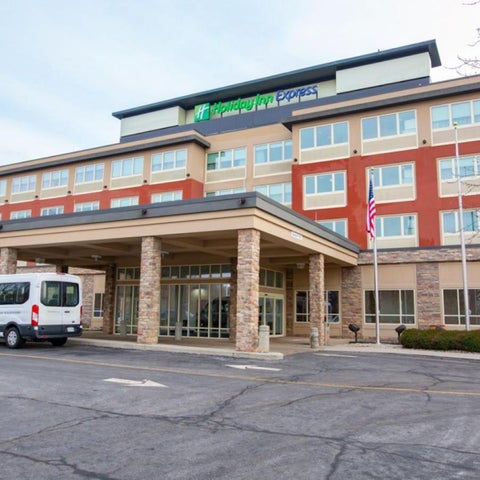 Image #1 of 5-Property Building