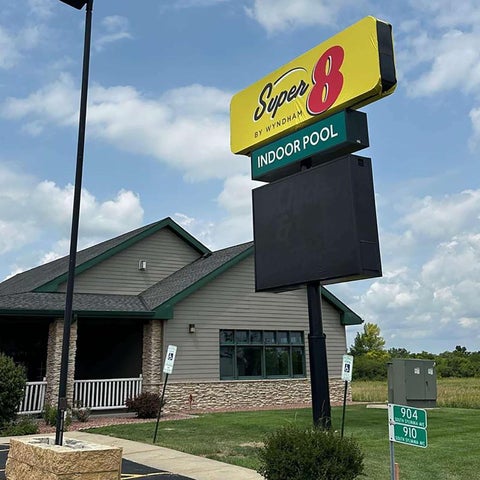 Image #1 of 5-Property Building