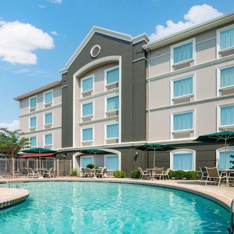 Image #1 of 5-Pool View