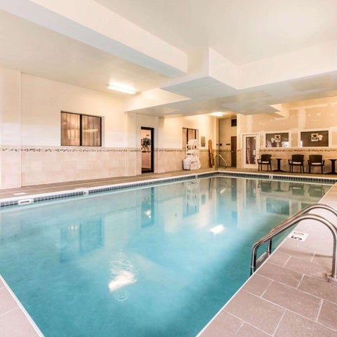 Image #1 of 5-Swimming Pool