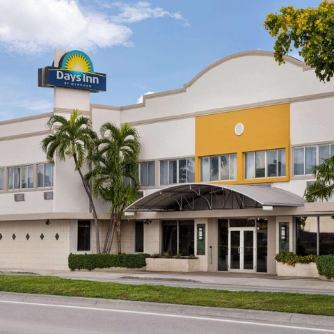 Image #1 of 5-Property Building
