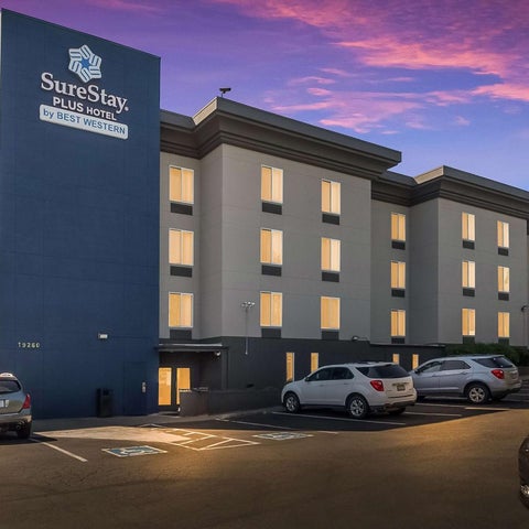 Image #1 of 5-Property Building