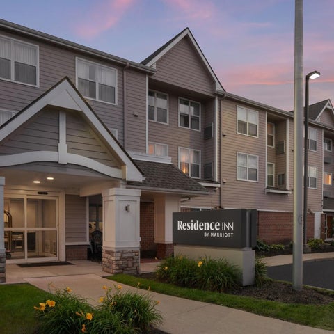 Image #1 of 5-Property Building