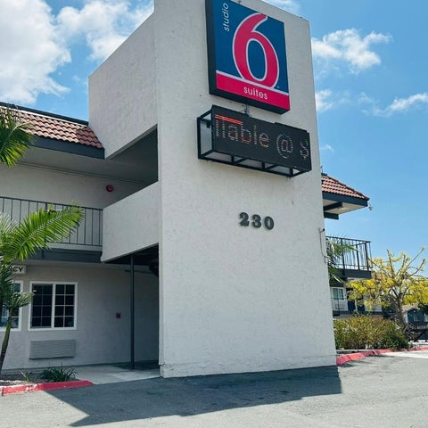Image #1 of 5-Property Building