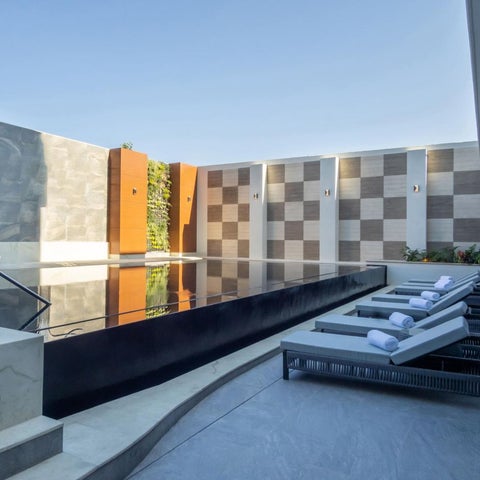 Image #1 of 5-Swimming Pool
