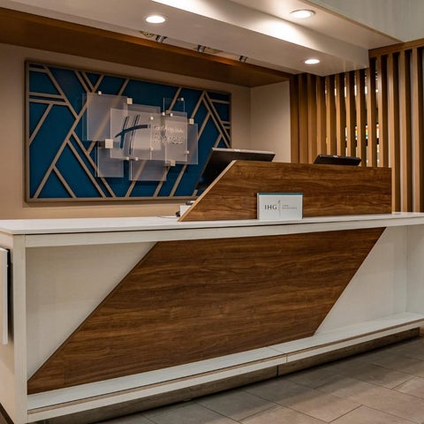 Image #1 of 5-Property Building