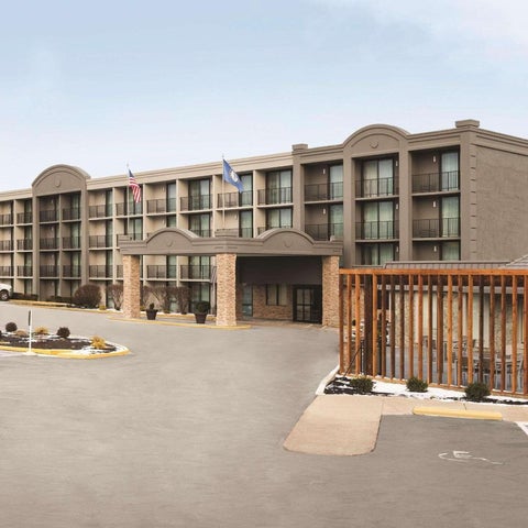 Image #1 of 5-Property Building