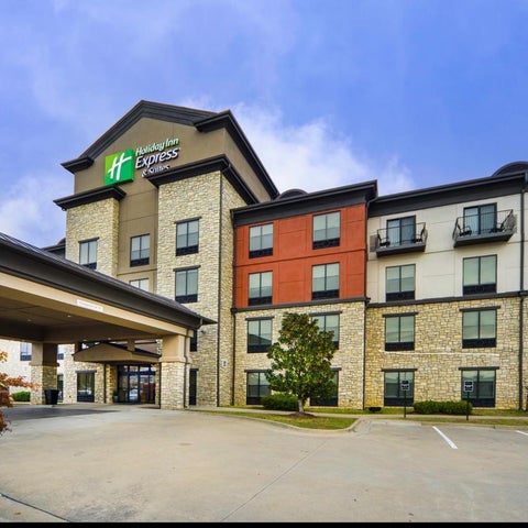 Image #1 of 5-Property Building