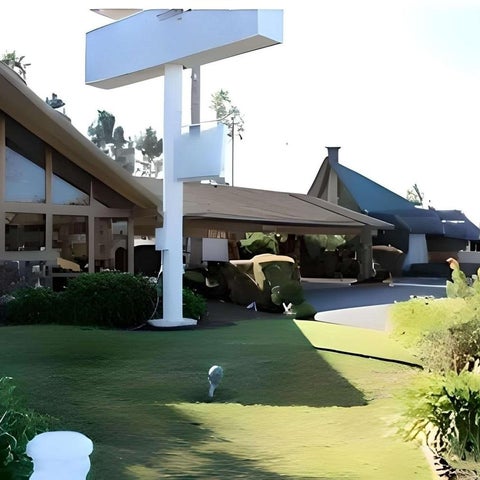 Image #1 of 5-Property Building