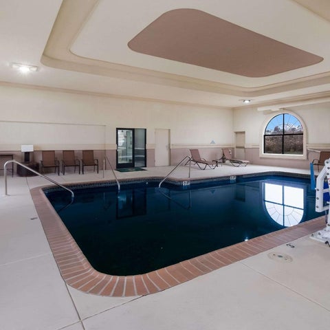 Image #1 of 5-Swimming Pool