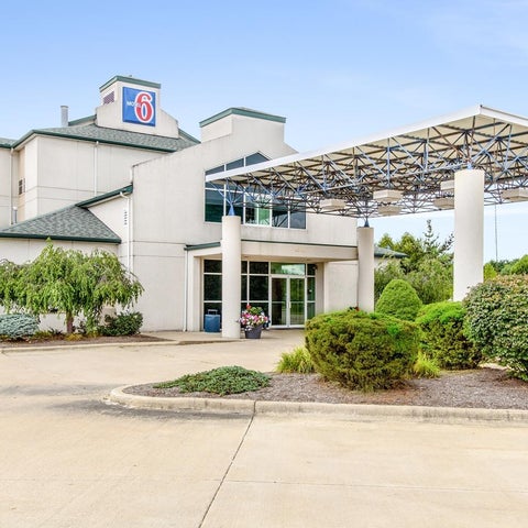 Image #1 of 5-Property Building