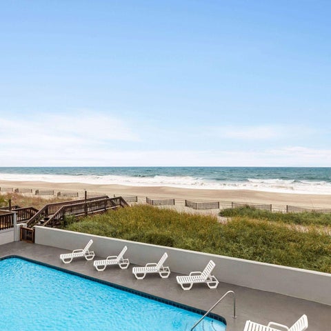 Image #1 of 5-Beach