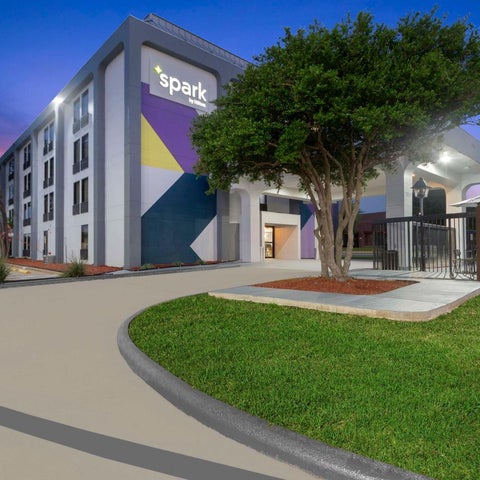 Image #1 of 5-Property Building