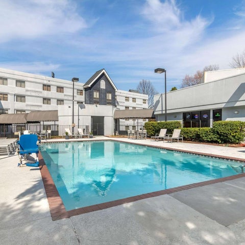 Image #1 of 5-Swimming Pool
