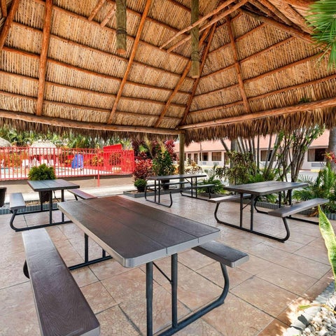 Image #1 of 5-Property Building