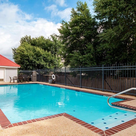 Image #1 of 5-Pool View