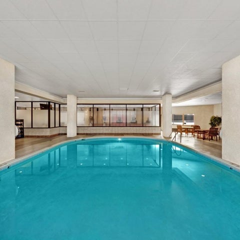 Image #1 of 5-Swimming Pool