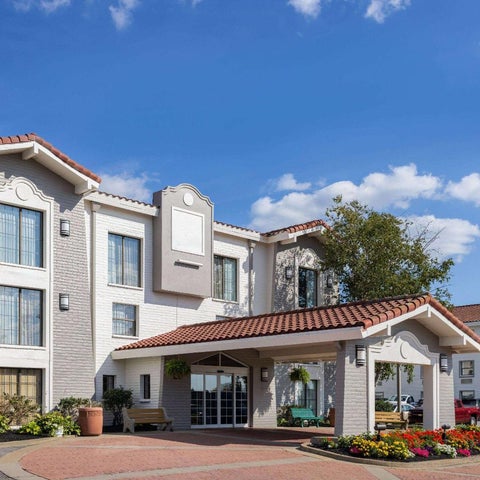 Image #1 of 5-Property Building