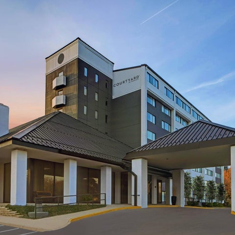 Image #1 of 5-Property Building