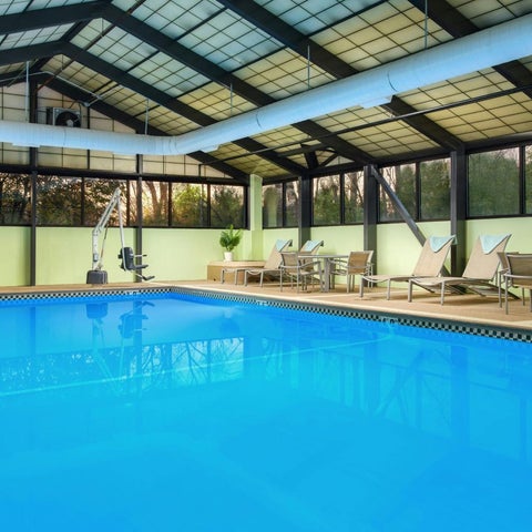 Image #1 of 5-Swimming Pool