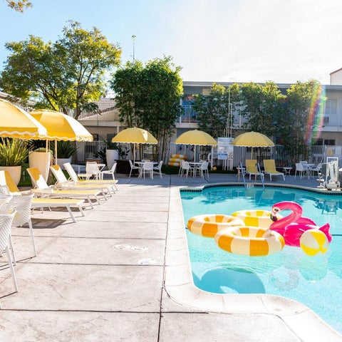 Image #1 of 5-Swimming Pool