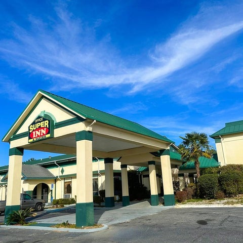 Image #1 of 5-Facade/Entrance