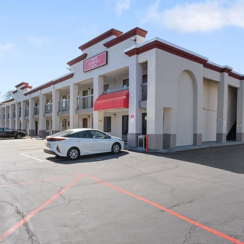 Image #1 of 5-Property Building