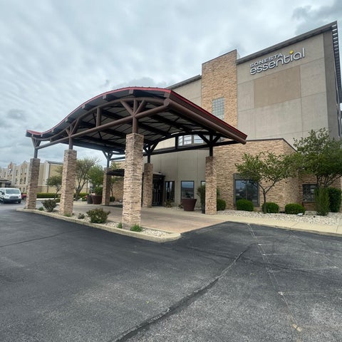 Image #1 of 5-Property Building