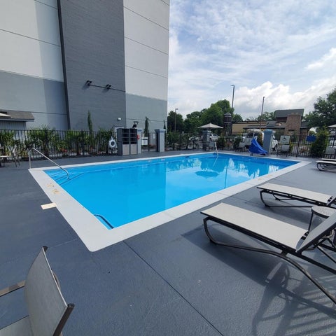 Image #1 of 5-Swimming Pool